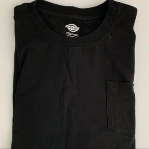 M20- 41- NWOT- 2pk. MENS DICKIES T-shirts